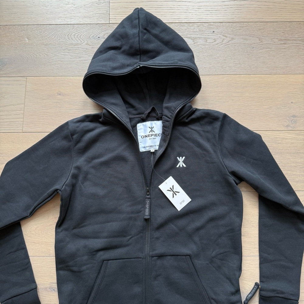 NWT Onepiece Original Onesie 2.0 - Picture 9 of 10